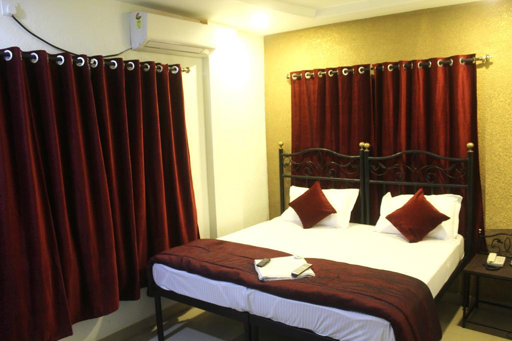 Hotel Preetam Aurangabad Habitación foto